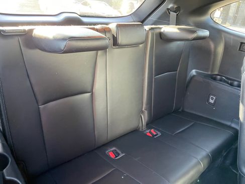 Used 2022 Toyota Highlander XSE image 27