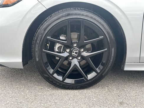 Used 2025 Honda Civic Sport image 18