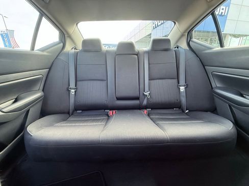 Used 2024 Nissan Altima 2.5 SV image 29