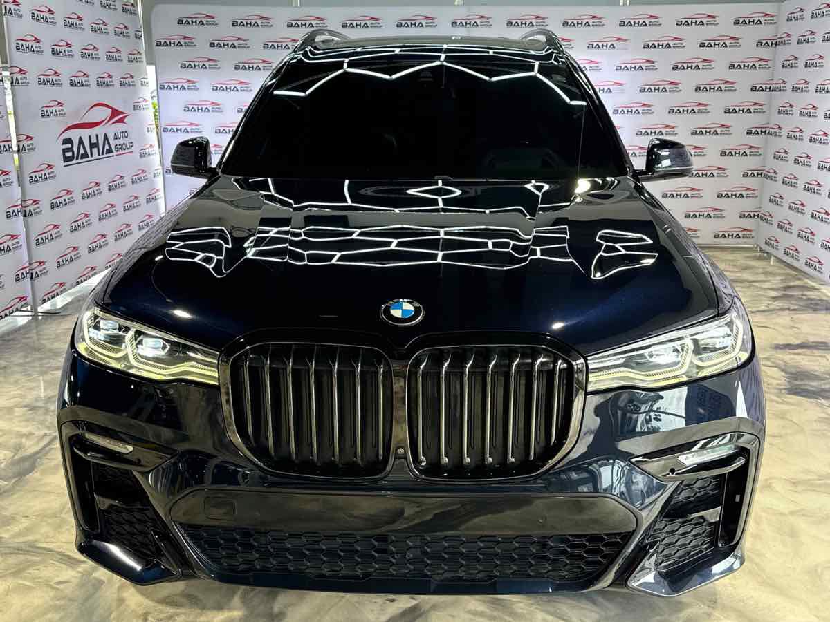 Used 2022 BMW X7 xDrive40i w/ M Sport Package AWD/4WD image 61