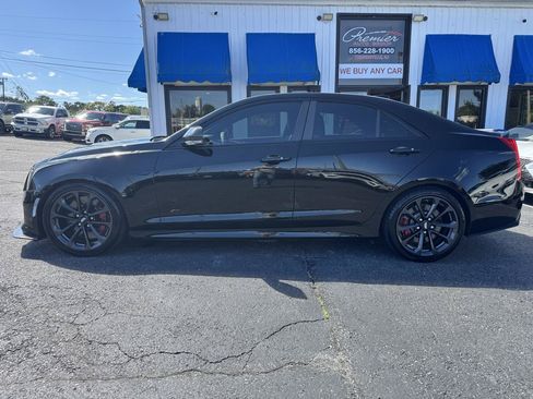 Used 2017 Cadillac ATS V w/ Luxury Package RWD image 10