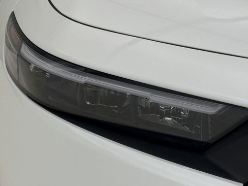 New 2025 Honda Accord SE image 4