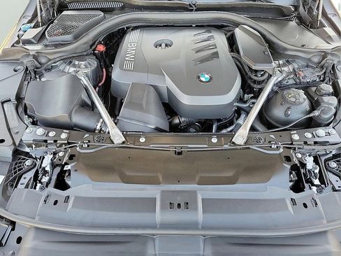Used 2026 BMW 530i w/ Convenience Package RWD image 13
