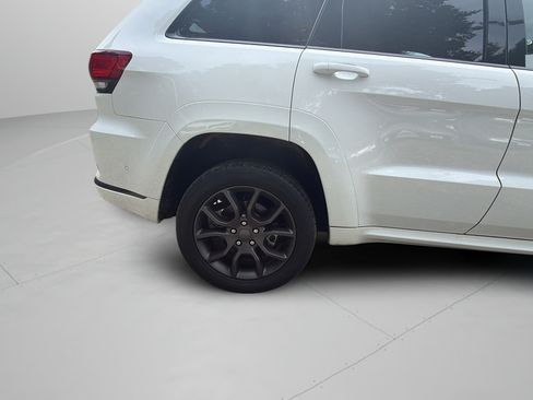 Used 2021 Jeep Grand Cherokee High Altitude AWD/4WD image 32