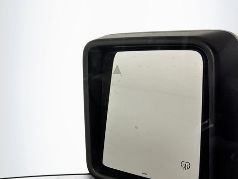 Used 2023 Jeep Wrangler Unlimited Sahara AWD/4WD image 16