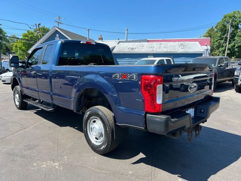 Used 2017 Ford F250 XL w/ Snow Plow Prep Package AWD/4WD image 4