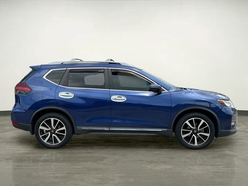 Used 2020 Nissan Rogue SL w/ Premium Package FWD image 9