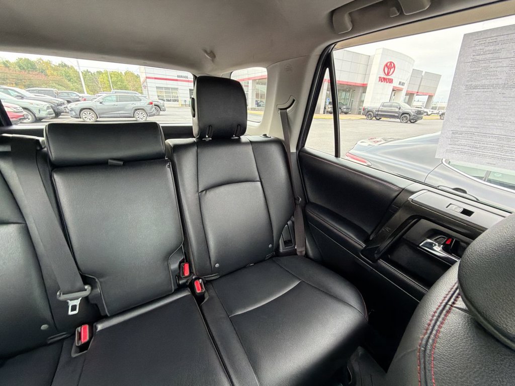 Used 2019 Toyota 4Runner TRD Off-Road Premium AWD/4WD image 14