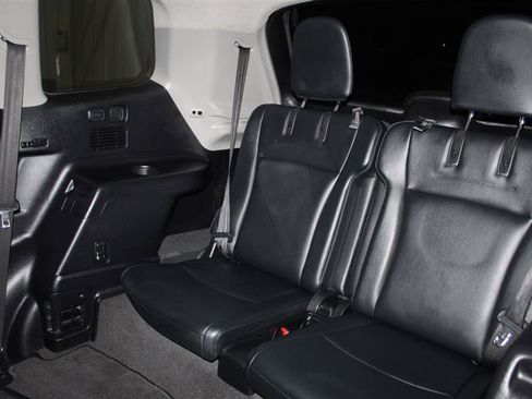 Used 2012 Toyota Highlander Limited w/ Tow Pkg AWD/4WD image 28