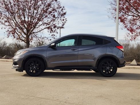Certified 2022 Honda HR-V Sport image 4