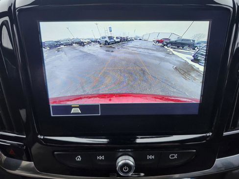 Used 2023 Chevrolet Traverse LT w/ LPO, Floor Liner Package image 22