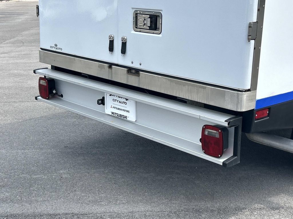 Used 2023 Ford E-350 and Econoline 350 Super Duty w/ Power Windows & Locks Group RWD image 16