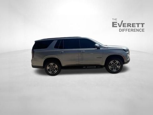 Used 2026 Chevrolet Tahoe Z71 w/ Comfort Package AWD/4WD image 8