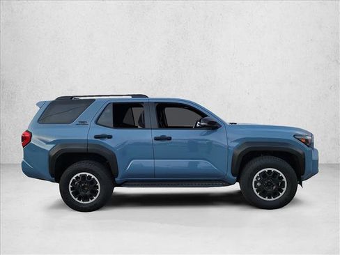Used 2025 Toyota 4Runner TRD Off-Road image 4