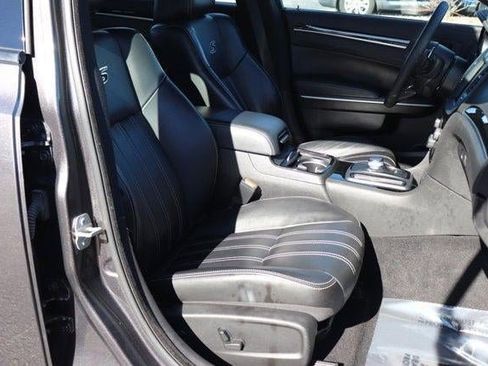 Used 2023 Chrysler 300 S image 30