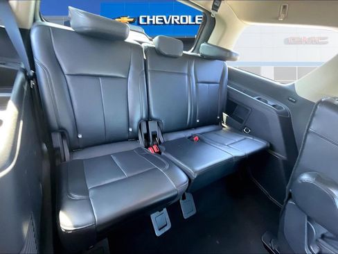 Used 2024 Ford Expedition XLT image 26