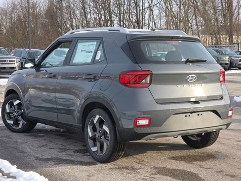 New 2026 Hyundai Venue SEL image 21