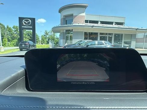 Used 2025 MAZDA CX-30 AWD 2.5 S w/ Preferred Package image 32