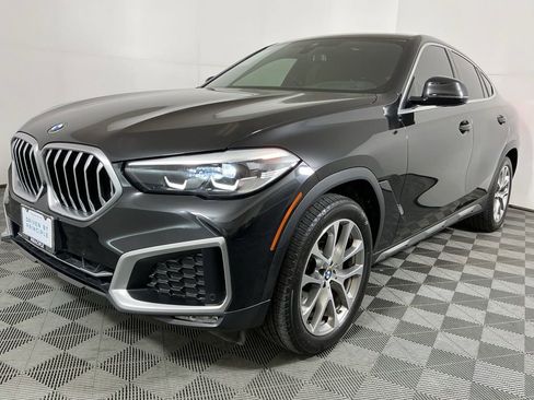 Used 2021 BMW X6 sDrive40i image 2
