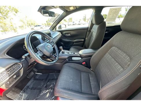 Certified 2023 Honda HR-V Sport image 10