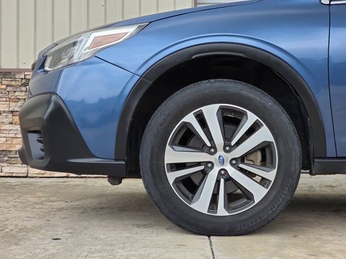 Used 2020 Subaru Outback Limited w/ Popular Package #2 AWD/4WD image 37