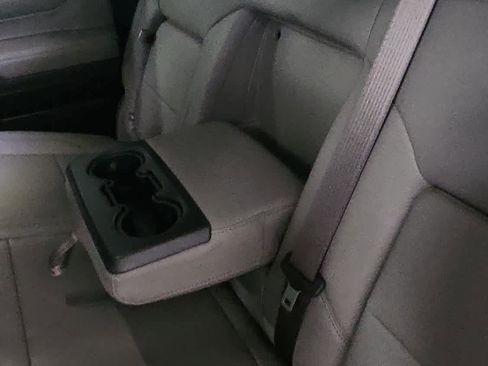 Used 2024 GMC Sierra 1500 SLT w/ X31 Off-Road Package image 29