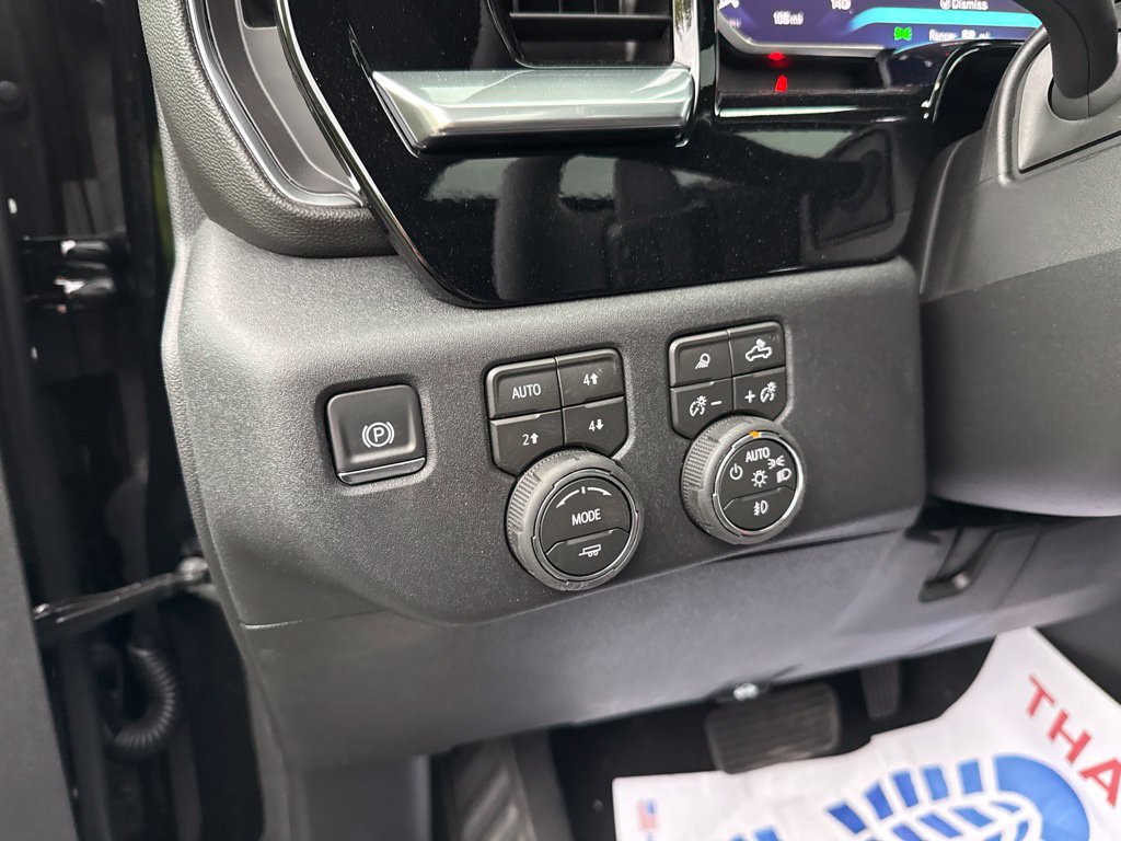 New 2026 Chevrolet Silverado 1500 RST w/ Dark Appearance Package AWD/4WD image 27