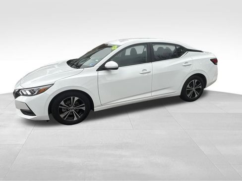 Used 2023 Nissan Sentra SV image 4
