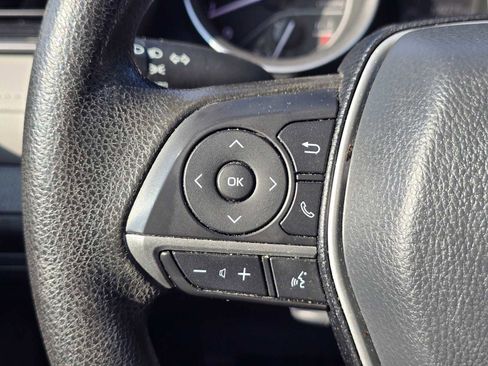 Used 2024 Toyota Camry LE image 32