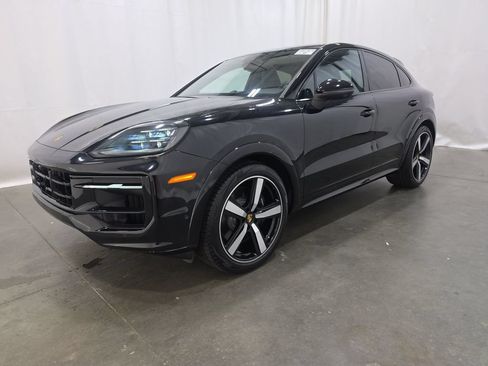 Used 2024 Porsche Cayenne S w/ Premium Package Plus (PP1) AWD/4WD image 1