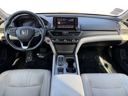 Used 2018 Honda Accord EX-L image 10