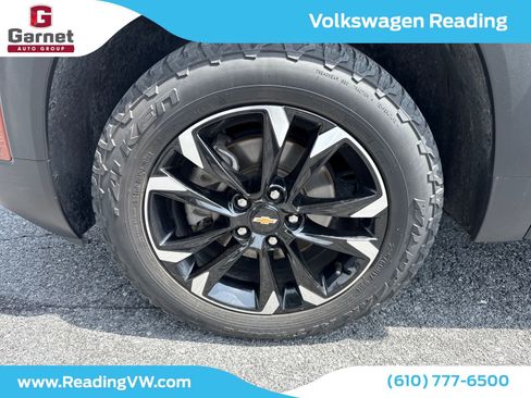 Used 2021 Chevrolet TrailBlazer LT w/ Convenience Package AWD/4WD image 9