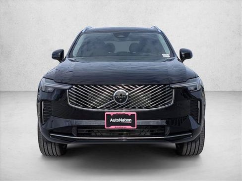 New 2026 Volvo XC90 B5 Plus w/ Protection Package AWD/4WD image 6