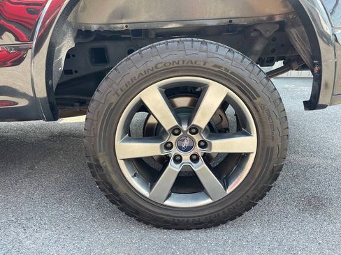 Used 2015 Ford F150 Lariat AWD/4WD image 12