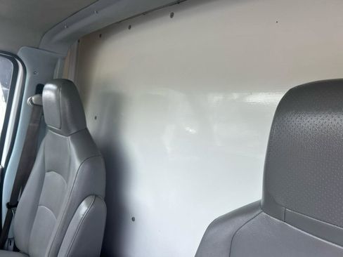 Used 2012 Ford E-350 and Econoline 350 Super Duty RWD image 22