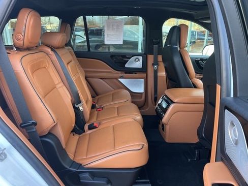 Used 2020 Lincoln Aviator Black Label w/ Dynamic Handling Package image 22