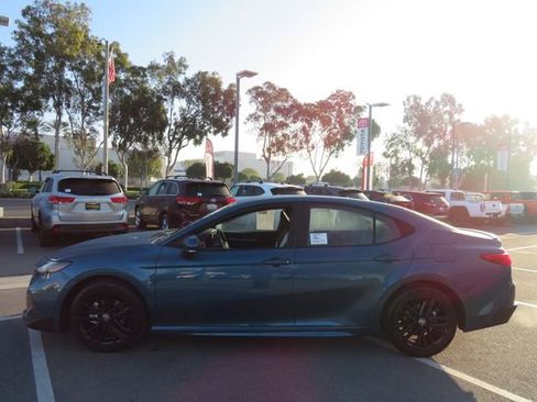 Certified 2026 Toyota Camry SE image 7