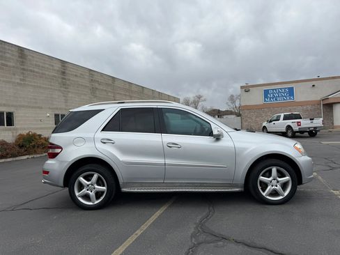 Used 2010 Mercedes-Benz ML 550 4MATIC image 4
