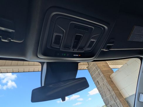 Used 2023 Chevrolet Silverado 1500 LT w/ Convenience Package II AWD/4WD image 29