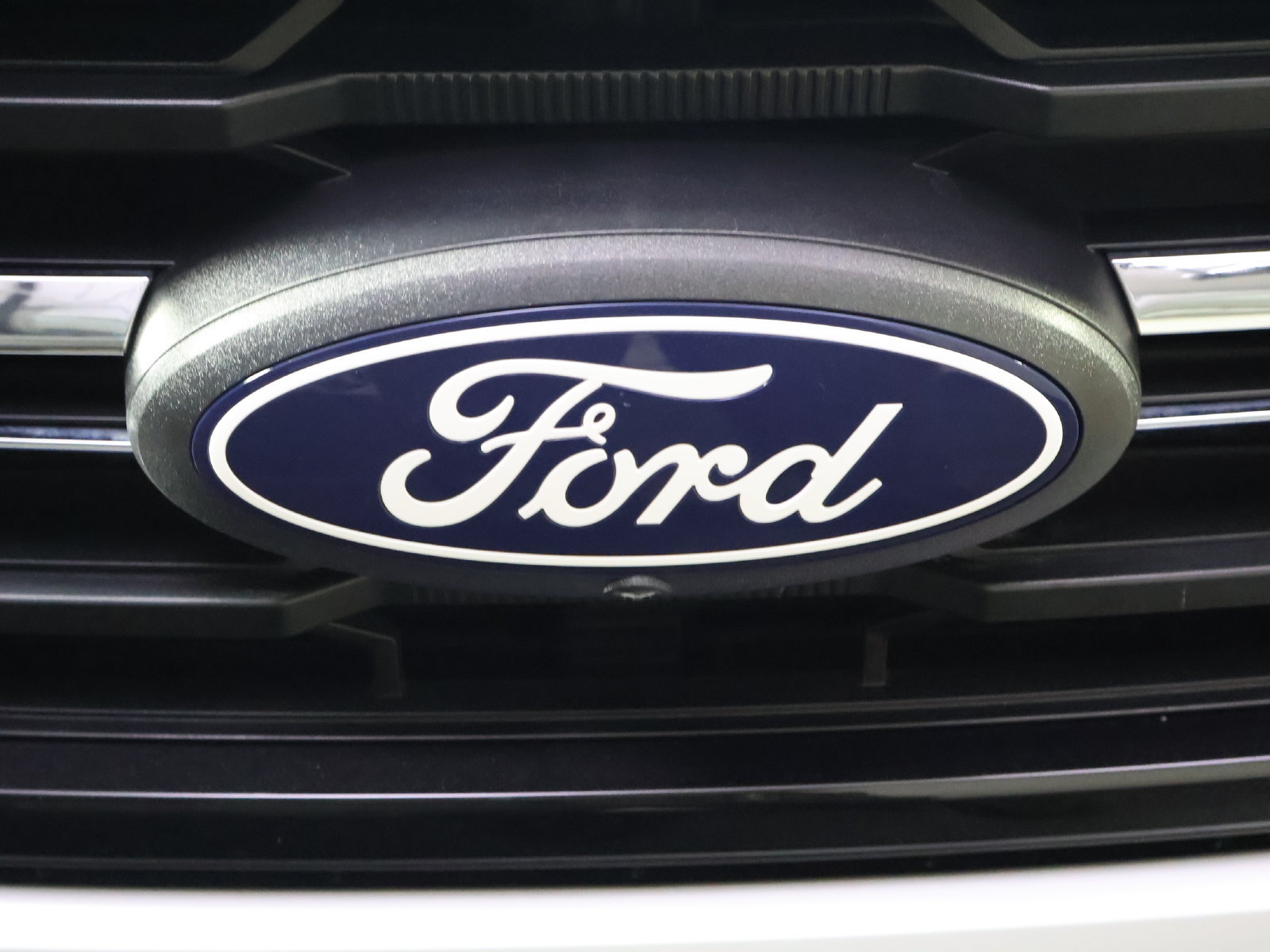 Used 2024 Ford F150 XLT RWD image 19