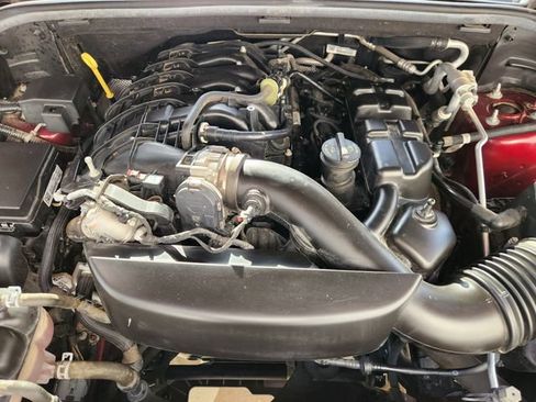 Used 2022 Dodge Durango GT RWD image 32