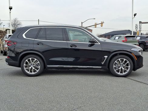 Used 2026 BMW X5 xDrive50e w/ Premium Package AWD/4WD image 7