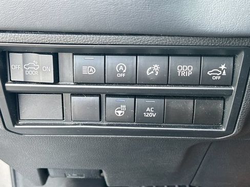 Used 2023 Toyota Tundra Platinum RWD image 20