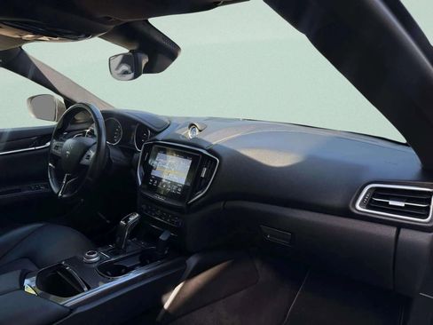Used 2019 Maserati Ghibli S Q4 image 7