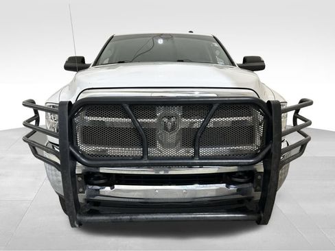 Used 2017 RAM 2500 Tradesman w/ Chrome Appearance Group image 10