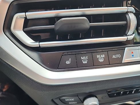 Used 2022 BMW M3 w/ Executive Package image 35