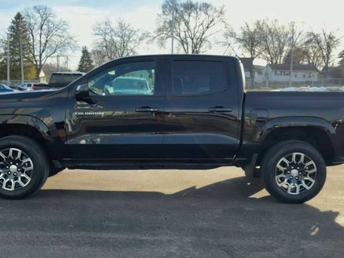 Used 2023 Chevrolet Colorado LT w/ LT Convenience Package III image 5