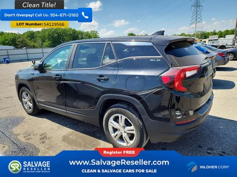 Used 2024 GMC Terrain SLE FWD image 3