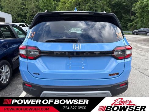 Used 2024 Honda Pilot TrailSport image 6