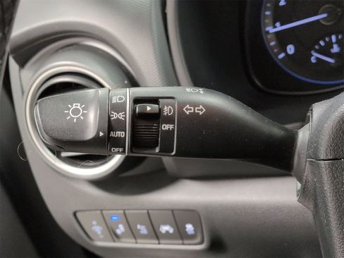 Used 2021 Hyundai Kona Ultimate image 29